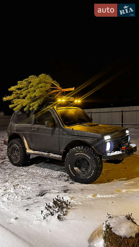 ВАЗ / Lada 2121 Нива 1988 ВАЗ / Lada 2121 Нива 1988