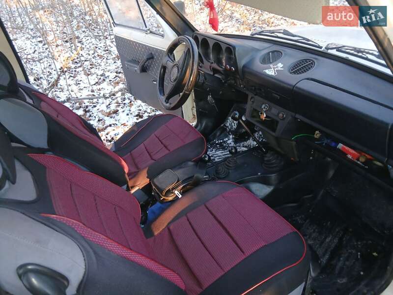 Внедорожник / Кроссовер ВАЗ / Lada 2121 Нива 1989 в Чуднове