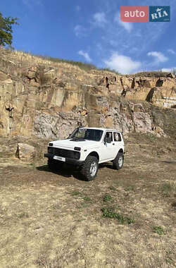 Внедорожник / Кроссовер ВАЗ 2121 Нива 1986 в Белой Церкви