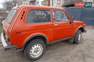 Позашляховик / Кросовер ВАЗ 2121 Нива 1983 в Новоархангельську