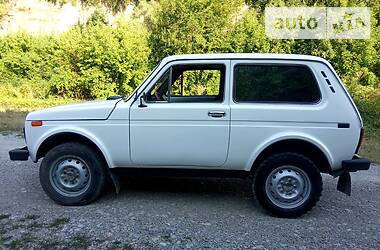 Внедорожник / Кроссовер ВАЗ / Lada 21213 Niva 1996 в Каменец-Подольском