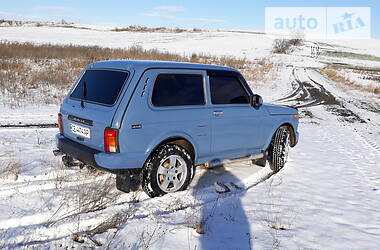 Внедорожник / Кроссовер ВАЗ / Lada 21213 Niva 2005 в Черновцах