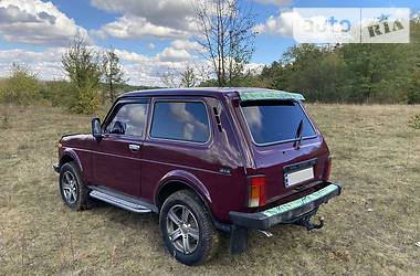 Внедорожник / Кроссовер ВАЗ / Lada 21213 Niva 2003 в Чечельнике