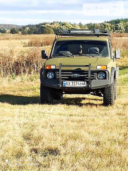 Внедорожник / Кроссовер ВАЗ / Lada 21213 Niva 2003 в Харькове