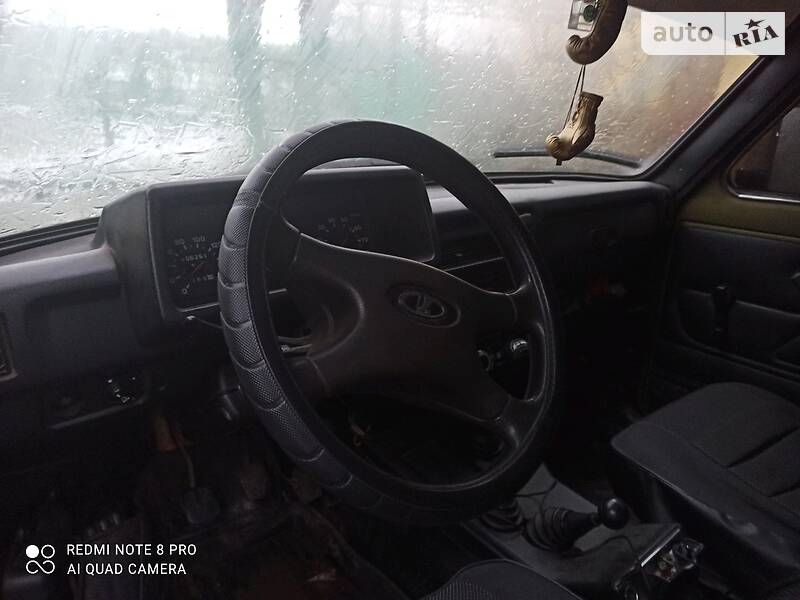 Внедорожник / Кроссовер ВАЗ / Lada 21213 Niva 2003 в Харькове