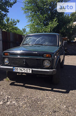 Внедорожник / Кроссовер ВАЗ / Lada 21213 Niva 2004 в Лисичанске