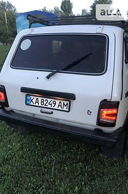Внедорожник / Кроссовер ВАЗ / Lada 21213 Niva 1995 в Новомосковске