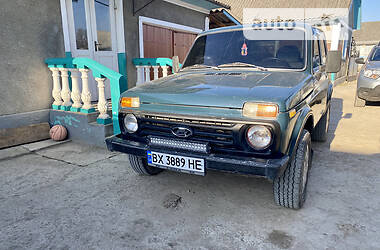 Внедорожник / Кроссовер ВАЗ / Lada 21213 Niva 2002 в Чемеровцах