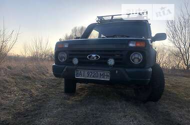 Внедорожник / Кроссовер ВАЗ / Lada 21213 Niva 1995 в Переяславе