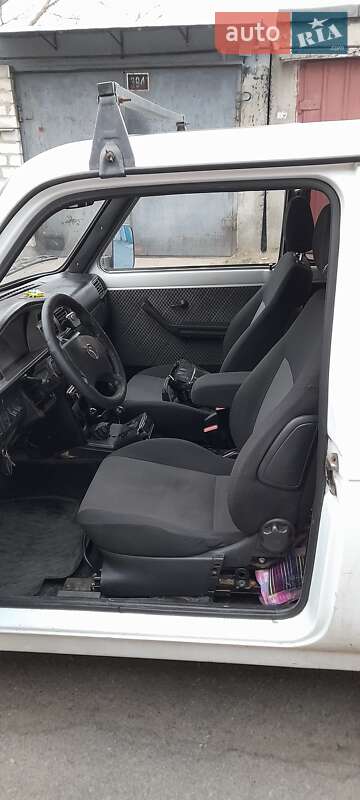 Внедорожник / Кроссовер ВАЗ / Lada 21213 Niva 2003 в Кременчуге