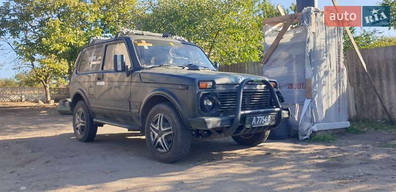 Внедорожник / Кроссовер ВАЗ / Lada 21213 Niva 1999 в Херсоне