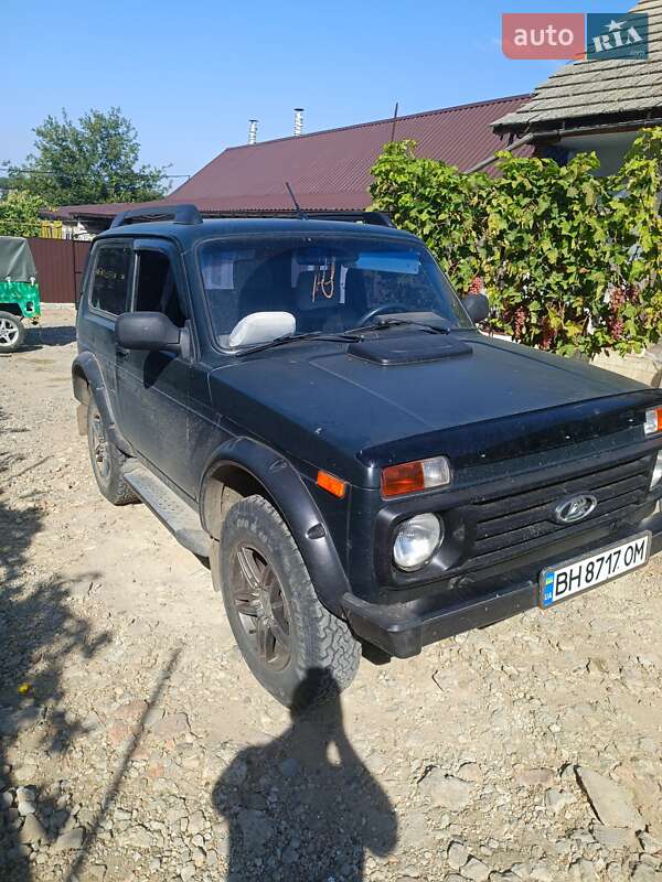 Внедорожник / Кроссовер ВАЗ / Lada 21213 Niva 2001 в Одессе