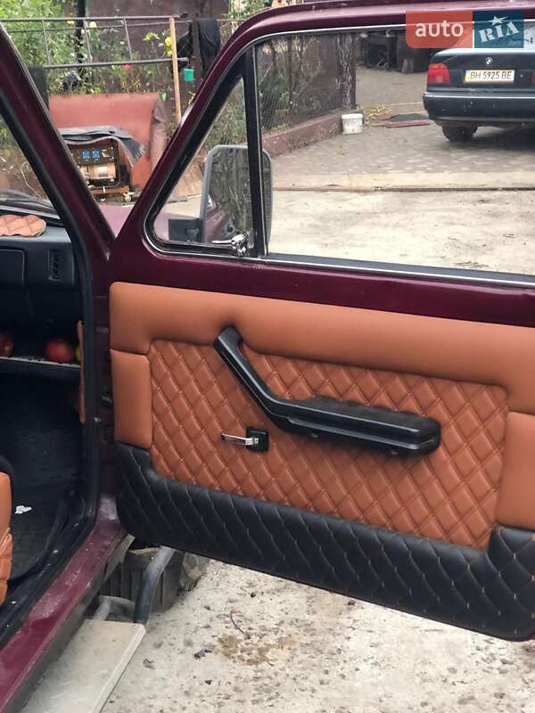 Внедорожник / Кроссовер ВАЗ / Lada 21213 Niva 1996 в Одессе