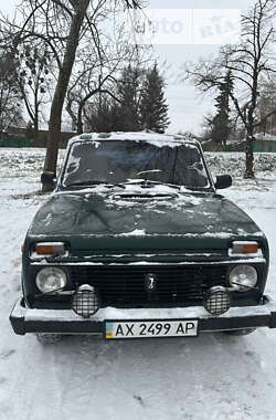 Позашляховик / Кросовер ВАЗ / Lada 21213 Niva 1999 в Чугуєві