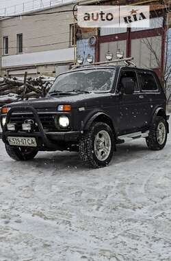 Позашляховик / Кросовер ВАЗ / Lada 21213 Niva 2002 в Сумах