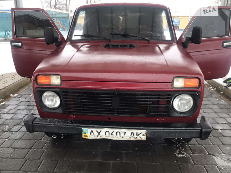 Внедорожник / Кроссовер ВАЗ / Lada 21213 Niva 2000 в Полтаве