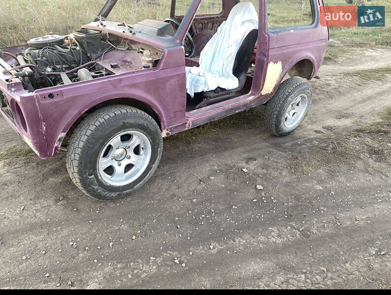 Внедорожник / Кроссовер ВАЗ / Lada 21213 Niva 2004 в Одессе