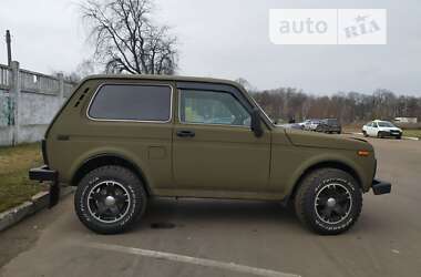 Внедорожник / Кроссовер ВАЗ 21213 Niva 2002 в 
