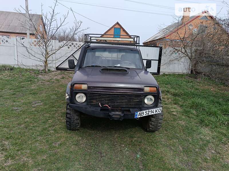 Внедорожник / Кроссовер ВАЗ / Lada 21213 Niva 2003 в Калиновке