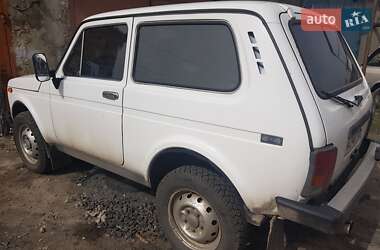 Внедорожник / Кроссовер ВАЗ 21213 Niva 1998 в 
