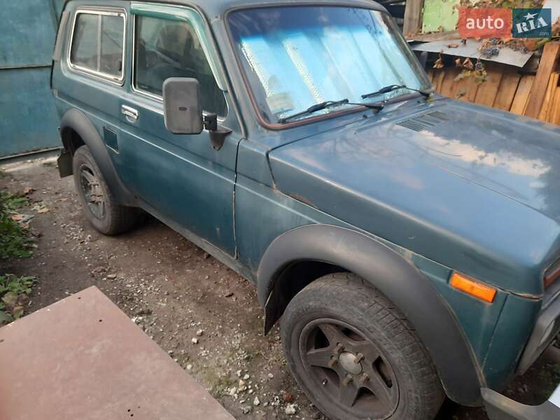 Внедорожник / Кроссовер ВАЗ / Lada 21213 Niva 2002 в Харькове