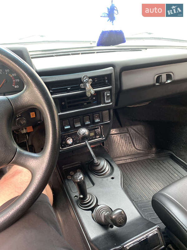 Внедорожник / Кроссовер ВАЗ / Lada 21213 Niva 2000 в Народичах