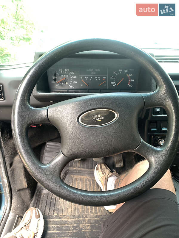 Внедорожник / Кроссовер ВАЗ / Lada 21213 Niva 2000 в Народичах