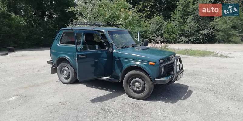 Внедорожник / Кроссовер ВАЗ / Lada 21213 Niva 2000 в Днепре