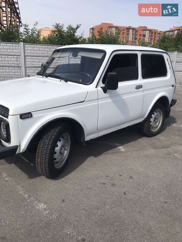 Позашляховик / Кросовер ВАЗ / Lada 21213 Niva 2003 в Дніпрі