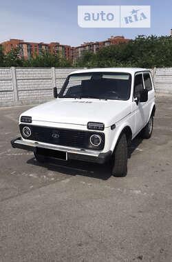 Позашляховик / Кросовер ВАЗ / Lada 21213 Niva 2003 в Дніпрі