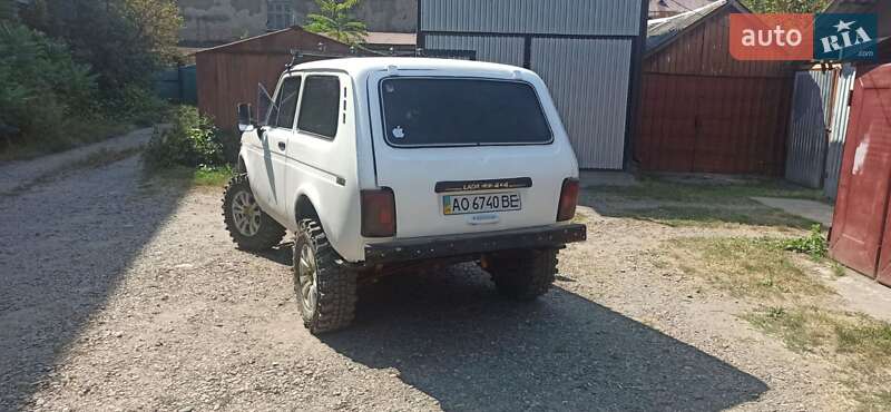 Внедорожник / Кроссовер ВАЗ / Lada 21213 Niva 1995 в Хусте фото 4 Внедорожник / Кроссовер ВАЗ / Lada 21213 Niva 1995 в Хусте