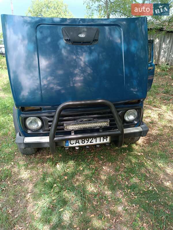 Внедорожник / Кроссовер ВАЗ / Lada 21213 Niva 2002 в Каневе