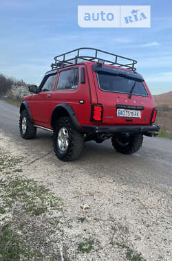 Позашляховик / Кросовер ВАЗ / Lada 21213 Niva 2002 в Мукачевому