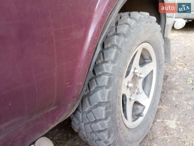Внедорожник / Кроссовер ВАЗ / Lada 21213 Niva 1996 в Харькове