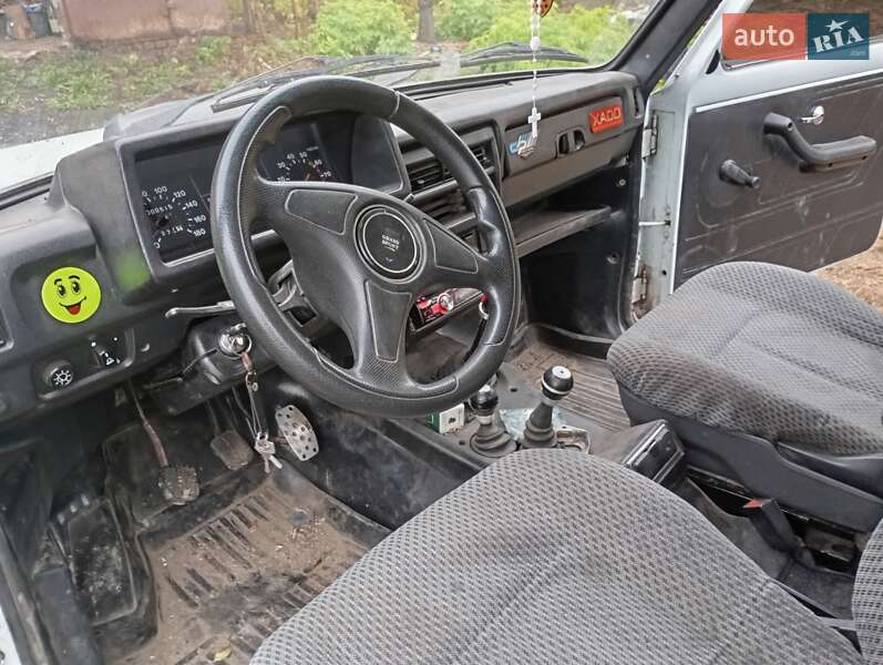 Внедорожник / Кроссовер ВАЗ / Lada 21213 Niva 2002 в Недригайлове