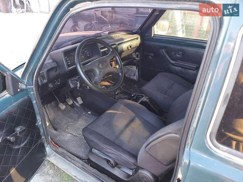 Внедорожник / Кроссовер ВАЗ / Lada 21213 Niva 2002 в Черкассах