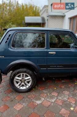 Внедорожник / Кроссовер ВАЗ 21213 Niva 2003 в 