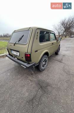 Позашляховик / Кросовер ВАЗ / Lada 21213 Niva 2002 в Прилуках