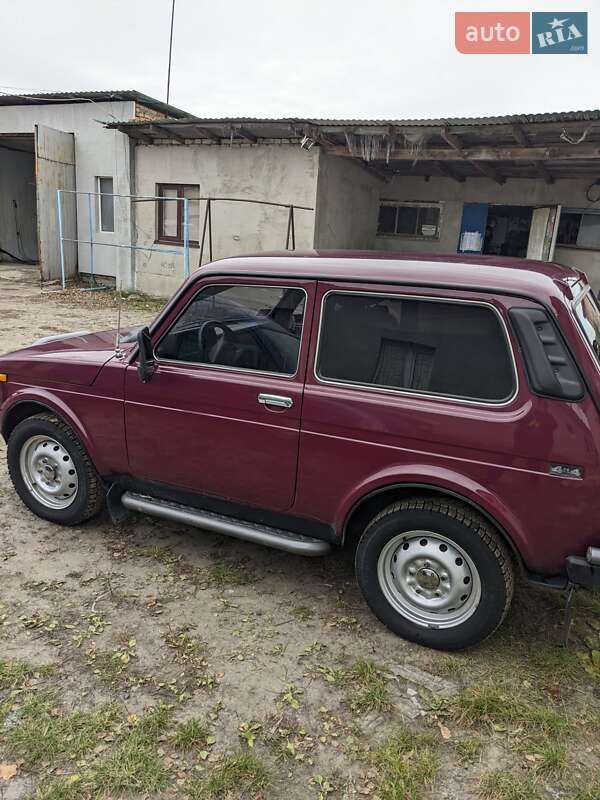 Позашляховик / Кросовер ВАЗ / Lada 21213 Niva 2002 в Камені-Каширському
