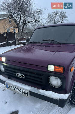 Позашляховик / Кросовер ВАЗ / Lada 21213 Niva 2001 в Тиврову