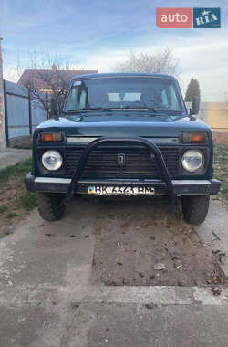 Позашляховик / Кросовер ВАЗ / Lada 21213 Niva 2001 в Сарнах