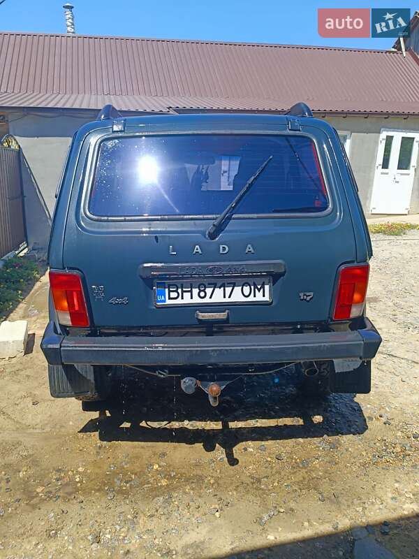 Внедорожник / Кроссовер ВАЗ / Lada 21213 Niva 2001 в Одессе