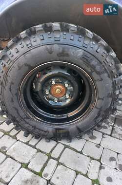 Внедорожник / Кроссовер ВАЗ 21213 Niva 1999 в 