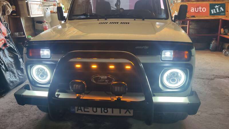 Внедорожник / Кроссовер ВАЗ / Lada 21213 Niva 2003 в Петрове фото 4 Внедорожник / Кроссовер ВАЗ / Lada 21213 Niva 2003 в Петрове