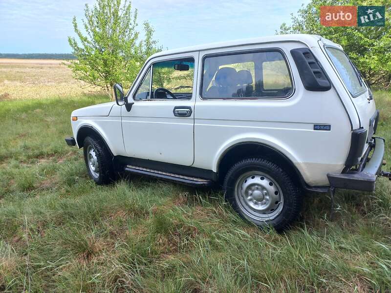 Позашляховик / Кросовер ВАЗ / Lada 21213 Niva 1995 в Решетилівці фото 2 Позашляховик / Кросовер ВАЗ / Lada 21213 Niva 1995 в Решетилівці