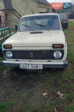 Позашляховик / Кросовер ВАЗ 21213 Niva 1996 в Шаргороді