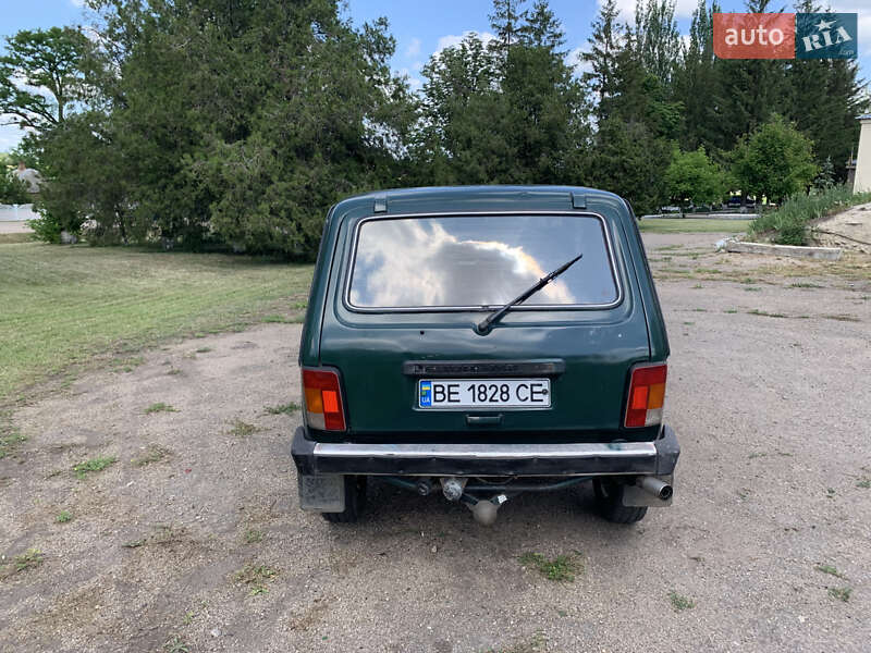 Позашляховик / Кросовер ВАЗ / Lada 21213 Niva 2001 в Бобринці