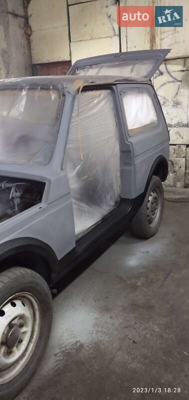 Внедорожник / Кроссовер ВАЗ / Lada 21213 Niva 1992 в Житомире