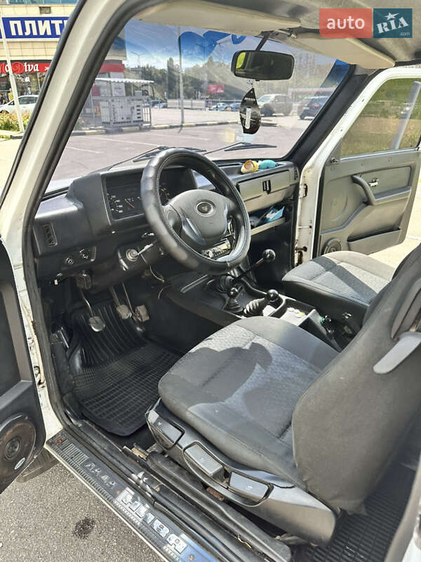 Внедорожник / Кроссовер ВАЗ / Lada 21213 Niva 1997 в Харькове