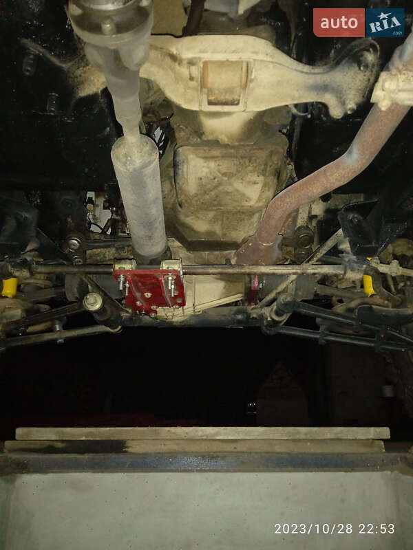 Позашляховик / Кросовер ВАЗ / Lada 21213 Niva 2005 в Ужгороді